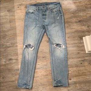 American Eagle men distressed jeans. Barely worn!